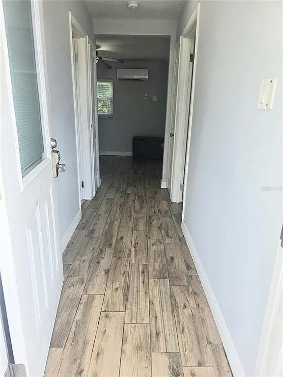 1 bed, 1.0 bath, 480 sqft, $1,600 — Photo 4