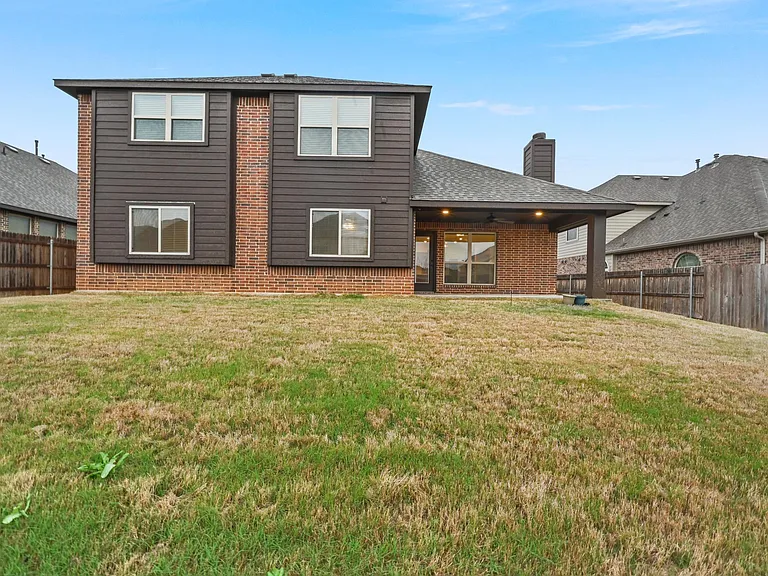 905 Foxtail Dr — Photo 19