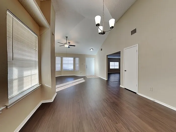 4030 Rustic Trl — Photo 8