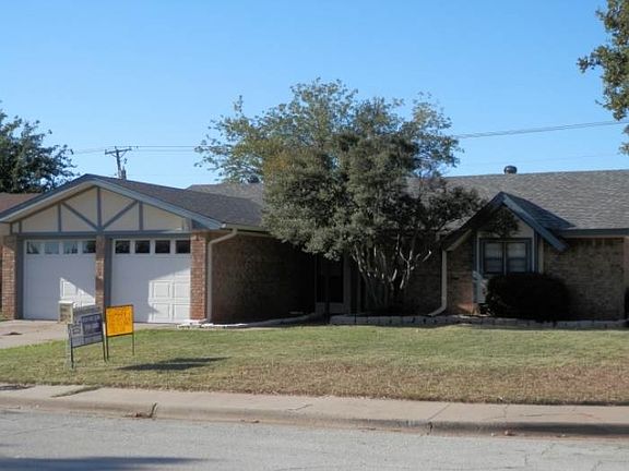 2600 Trailwood Drive
