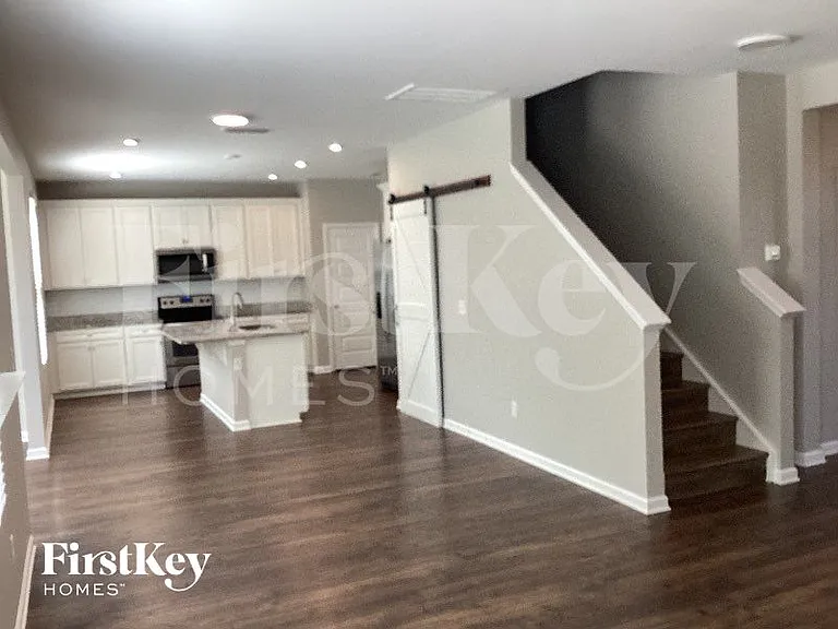 436 Nightcap Ln — Photo 3