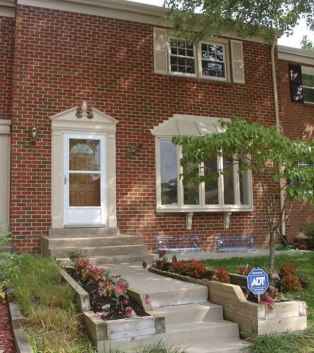 1st image of 7423 Jayhawk St