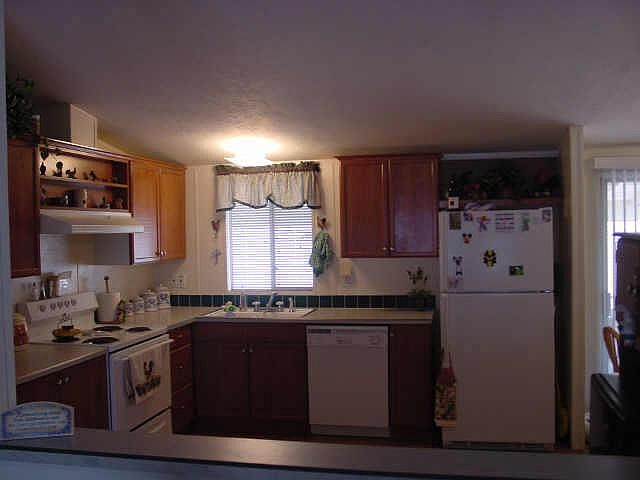 2nd image of 317 S Windsor Street