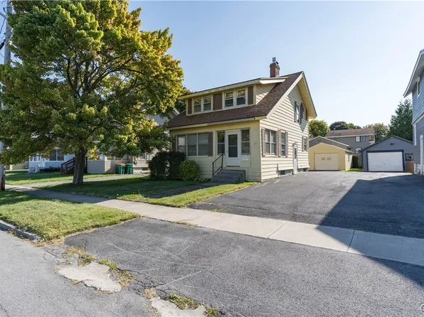 131 Girard Ave, Watertown, NY 13601