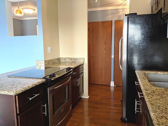 5th image of 111 S Baybrook Dr Unit 607