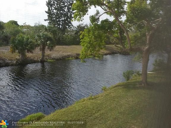 2nd image of 8220 SW 24th St APT 4211