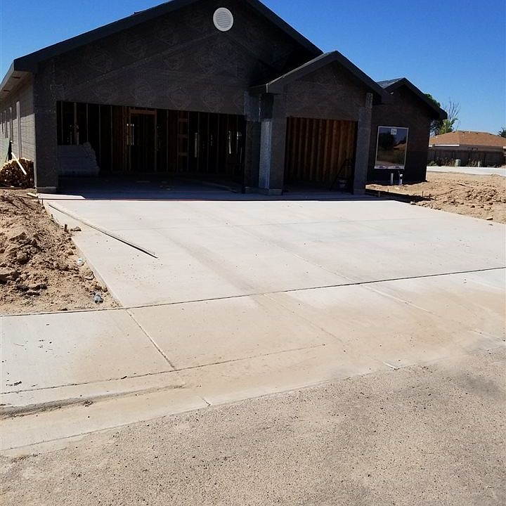 1st image of 34 Ironwood Pl