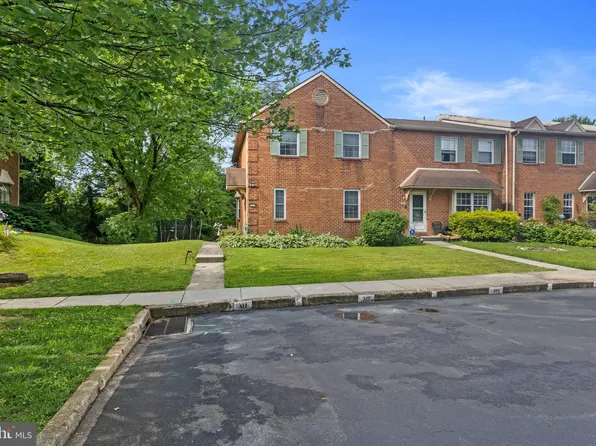 329 Penwyllt Ct, Exton, PA 19341