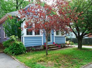 35 Claire St, Riverside, RI 02915