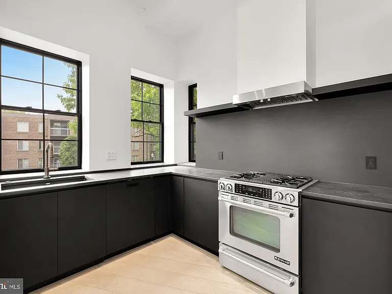 1451 Maryland Ave NE #PENTHOUSE — Photo 5