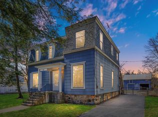 611 N Jackson St, Clinton, MI 49236