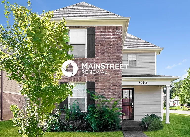 7395 Brentlawn Dr — Photo 1