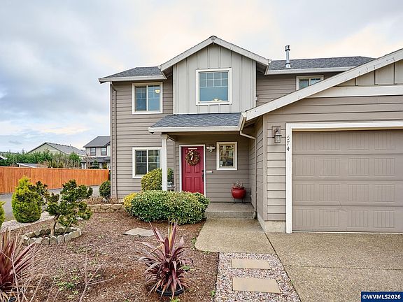 2nd image of 574 Prairie St