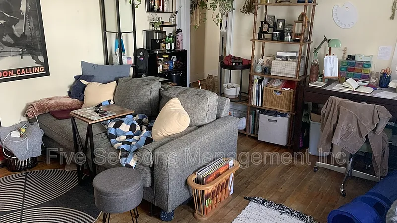 1 bed, 1.0 bath, 400 sqft, $1,425 — Photo 2