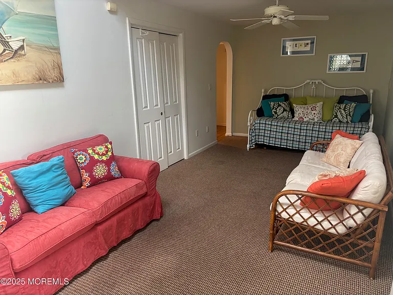 7 Lincoln Ave — Photo 12