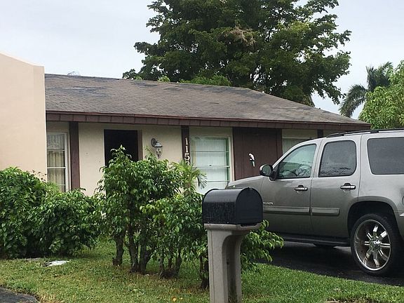 2nd image of 11537 SW 124th Ct