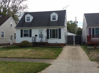 5815 Allanwood Rd, Parma, OH 44129