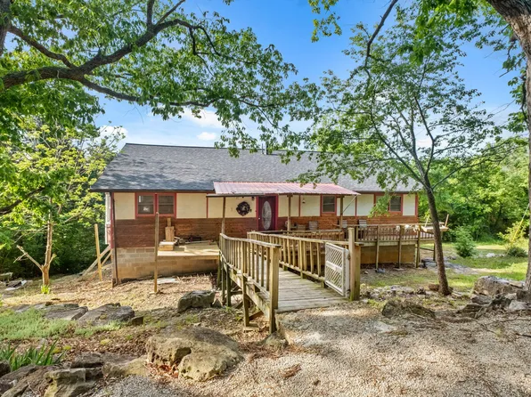 27466 Redbud Lane, Eagle Rock, MO 65641