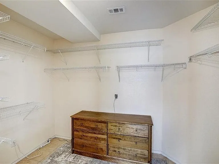 5373 Hartson — Photo 16