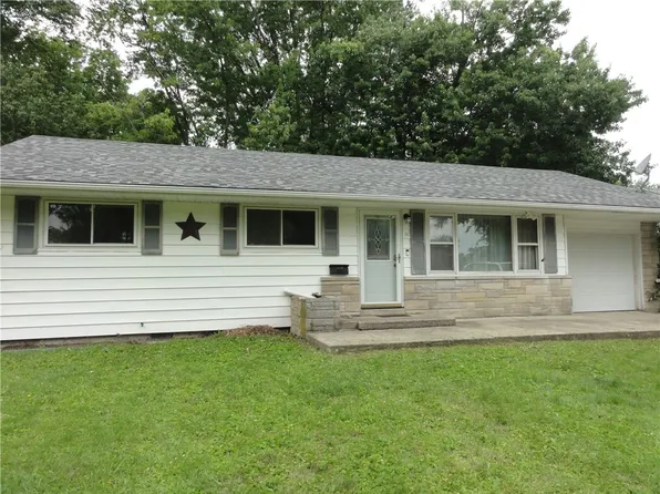 11 Rockleigh Ave, West Milton, OH 45383