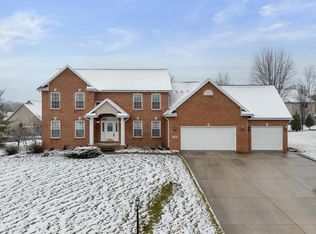 125 Foxcroft Cir, Lexington, OH 44904