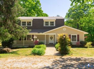 8901 Green St, Amelia Court House, VA 23002