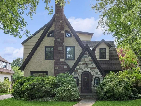 3 Brixton Road, Garden City, NY 11530