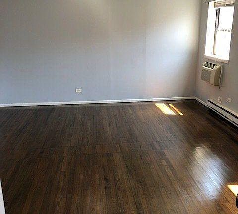 2nd image of 2115 N Sedgwick St #Cf3078961