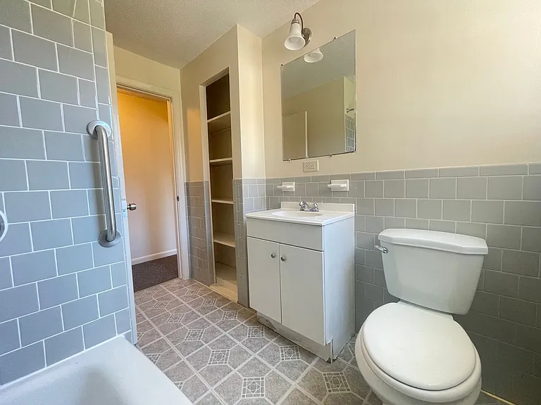 173 Loudon Rd #406 — Photo 20