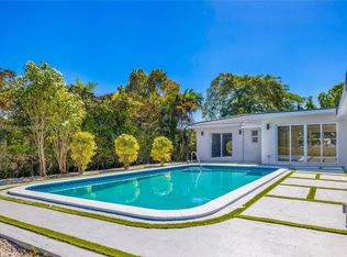 565 NE 105th St, Miami Shores, FL 33138