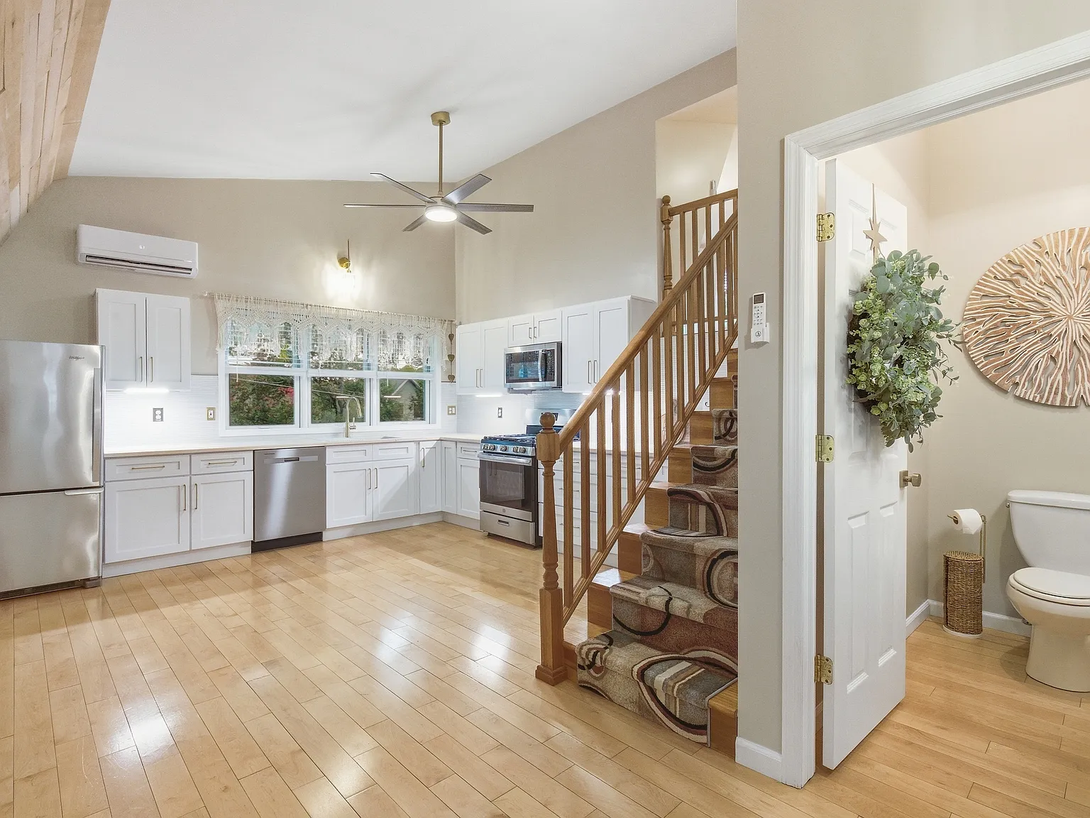 1 Labrador Way — Photo 3