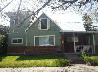 804 B Ave, La Grande, OR 97850