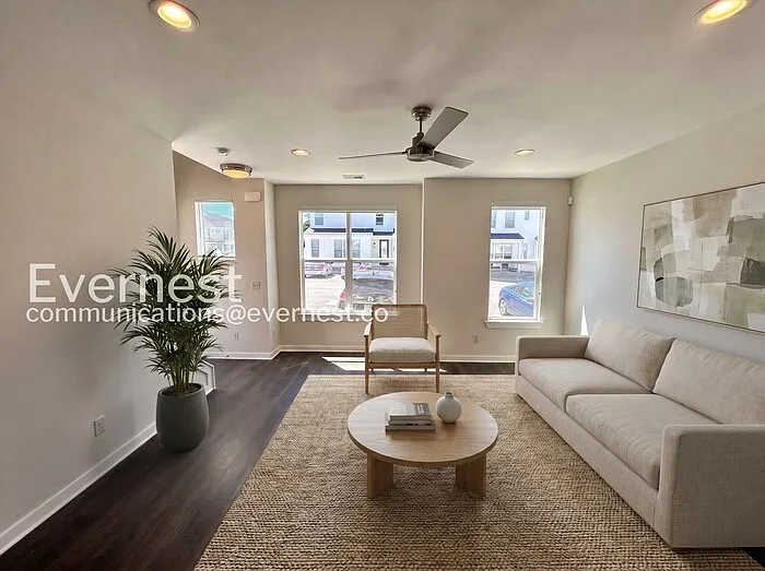 200 Jeffries Way — Photo 4