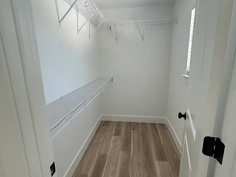 921 Lang St SE #1 — Photo 14