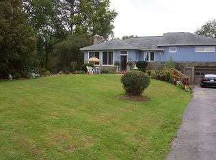 8723 Gaskin Rd, Clay, NY 13041