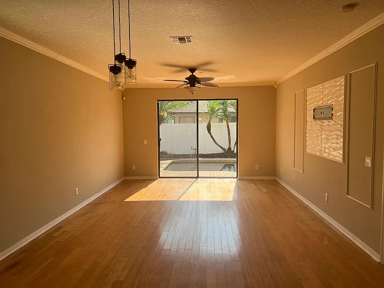 9821 Old Patina Way — Photo 4
