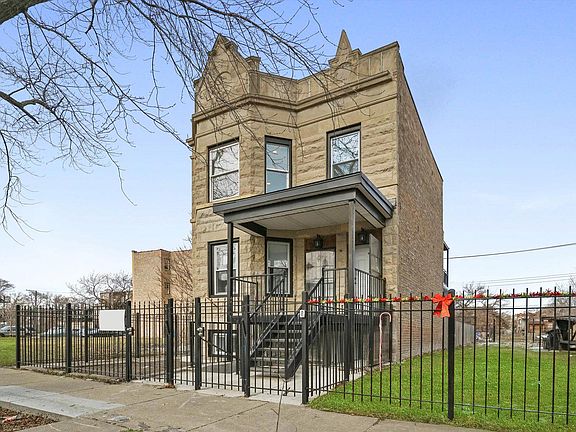 2nd image of 4148 W Van Buren St