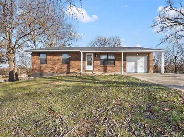 1519 N 6th St, De Soto, MO 63020