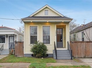1506 Lesseps St, New Orleans, LA 70117