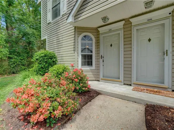 1029 Shelford Ct, Virginia Beach, VA 23454