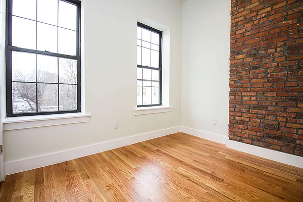Rented by Nooklyn NYC LLC | media 15