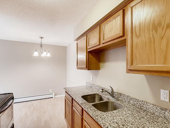 3rd image of 3340 Drew Ave N APT 10