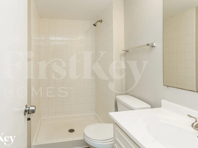1220 Lehnertz Cir — Photo 13