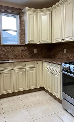 884 Castleton Ave #2 Photo 1
