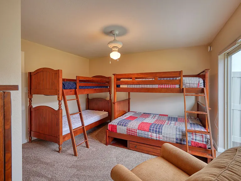 313 Firelight Dr — Photo 22