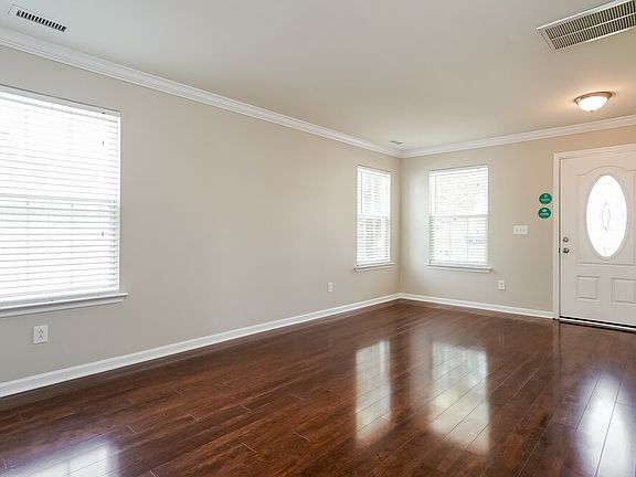 5th image of 4005 Bearmont Pl