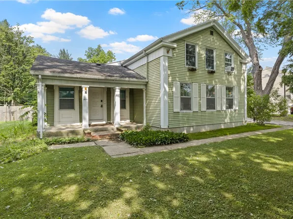 5991 E Henrietta Rd, Rush, NY 14543