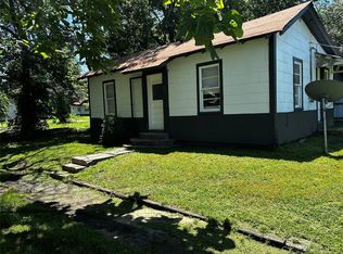 611 W Cherry St, Okemah, OK 74859