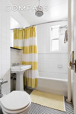 Sold by Compass | media 23