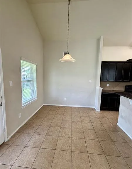 6716 Costa Dr — Photo 5